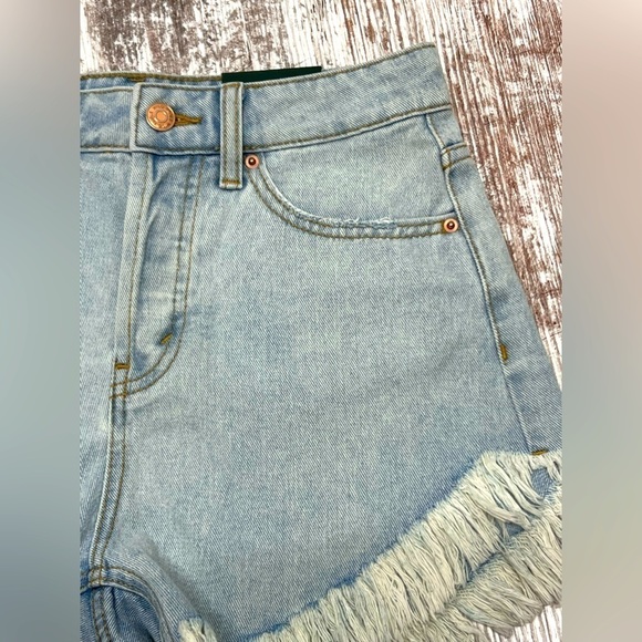 Wild Fable - Women’s Junior - High Waist Denim Jean Shorts - Sz 00 - Picture 3 of 7